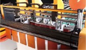 Collecting board pneumatic lifting device
